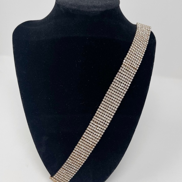 Crystal Trim Rhinestone Gold Tone Necklace - Picture 5 of 12